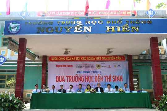 TƯ VẤN MÙA THI ĐƯA TRƯỜNG HỌC ĐẾN VỚI THÍ SINH NĂM 2018