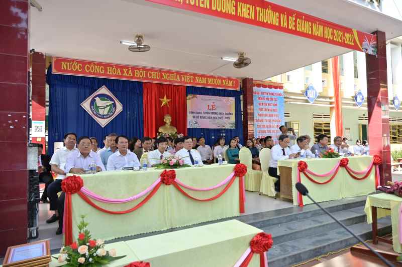 LỄ VINH DANH - TUYÊN DƯƠNG - KHEN THƯỞNG 2021-2022