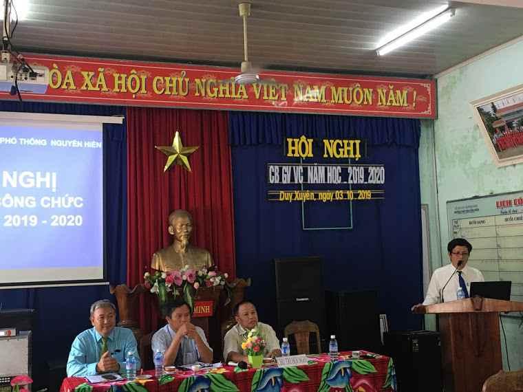 TIN VỀ HỘI NGHỊ CÁN BỘ - CÔNG CHỨC - VIÊN CHỨC NĂM HỌC 2019-2020