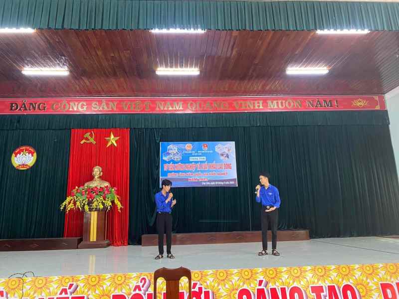 TƯ VẤN HƯỚNG NGHIỆP