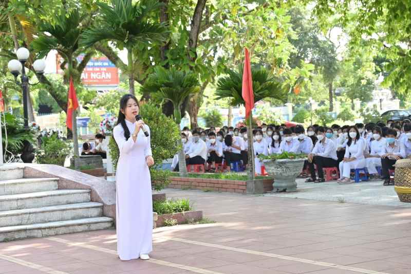 CÂU LẠC BỘ NGOẠI NGỮ - NƠI KHƠI DẬY NIỀM ĐAM MÊ